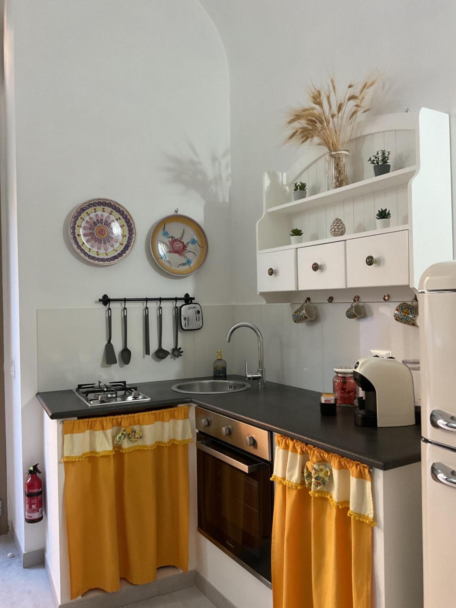 Rossaroll Holiday Houses Ното Экстерьер фото